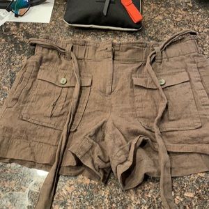 Loft mid rise brown/olive shorts
